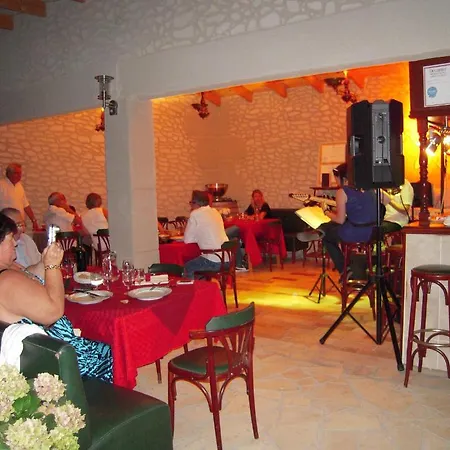 Bed & Breakfast Chambres D'hotes Domaine Borie Neuve Badens